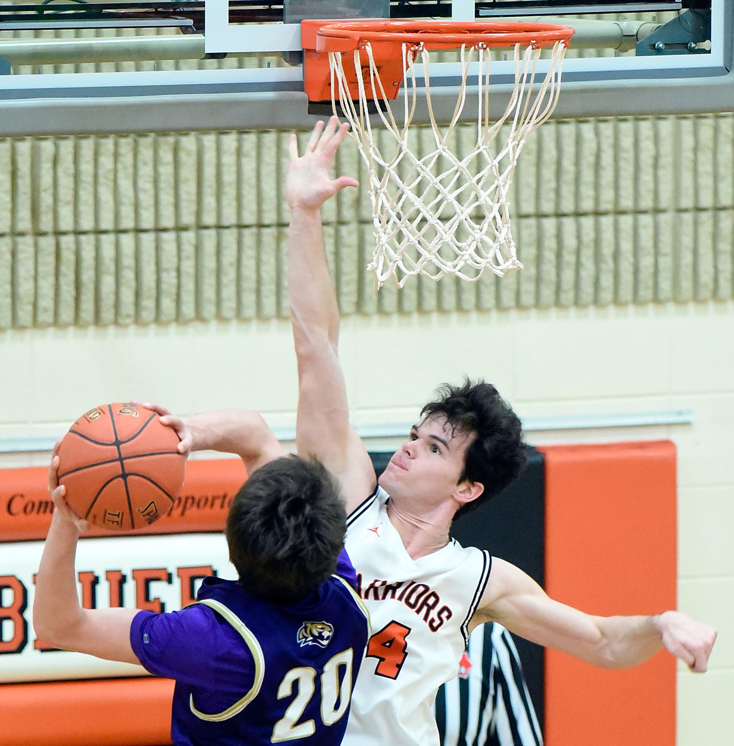 Basketball Spencer at Sergeant Bluff-Luton